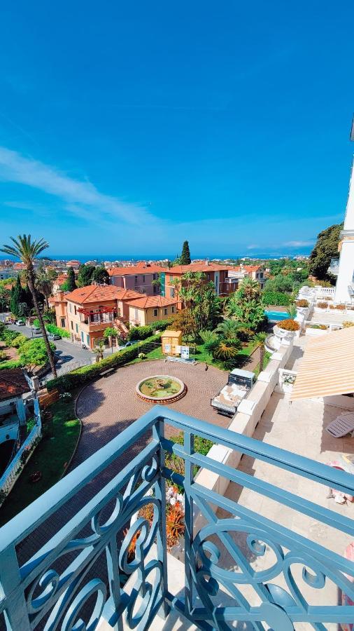 Blue Residence In Historical Belvedere Bordighera Luaran gambar